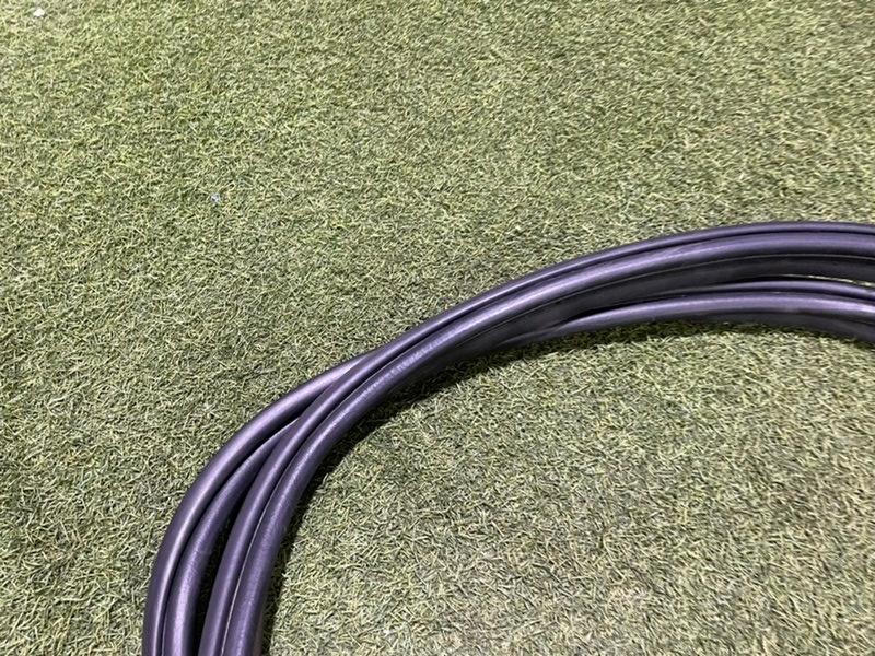 Уплотнитель багажника