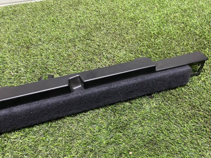 Накладка крышки багажника