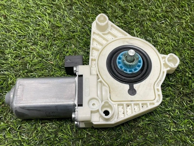 Моторчик стеклоподъемника