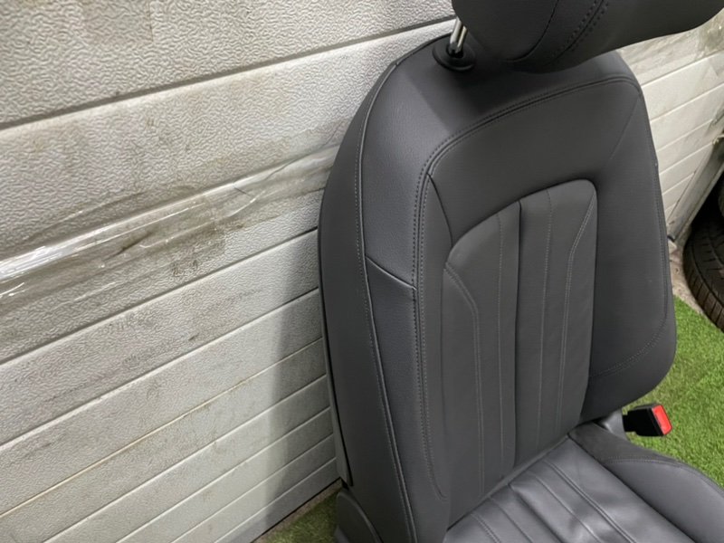 Сиденье салонное