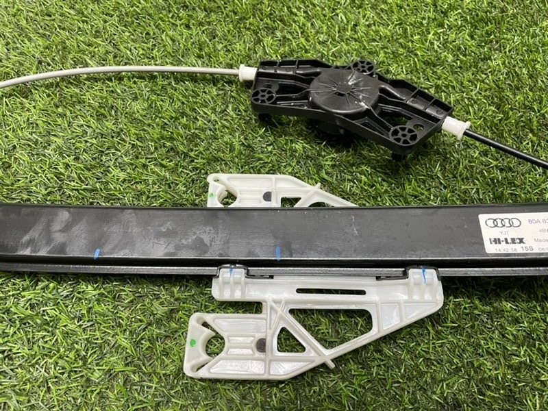 Стеклоподъемник электр. задний левый