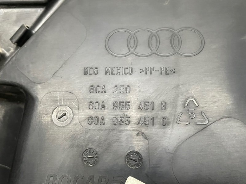 Бачок омывателя лобового стекла