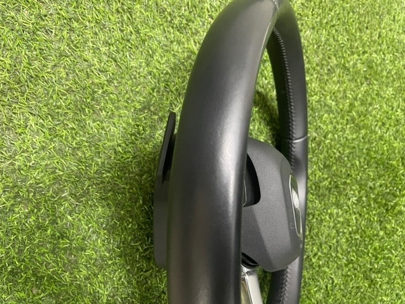 Рулевое колесо (руль)