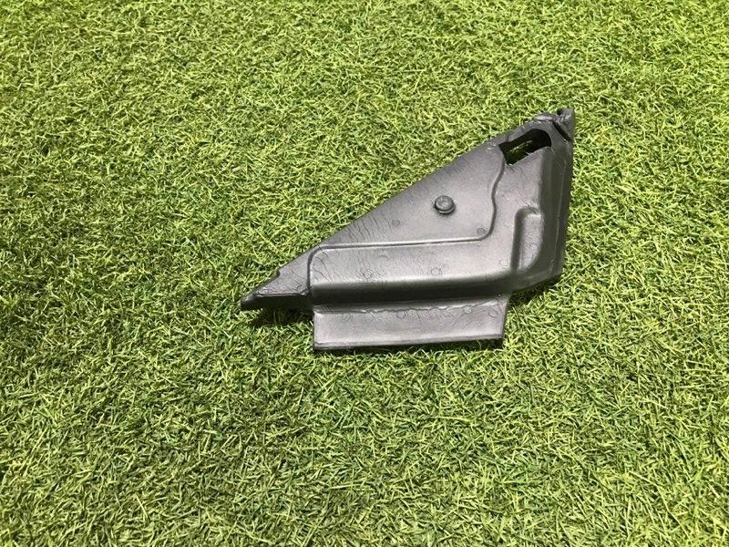 Уплотнитель двери