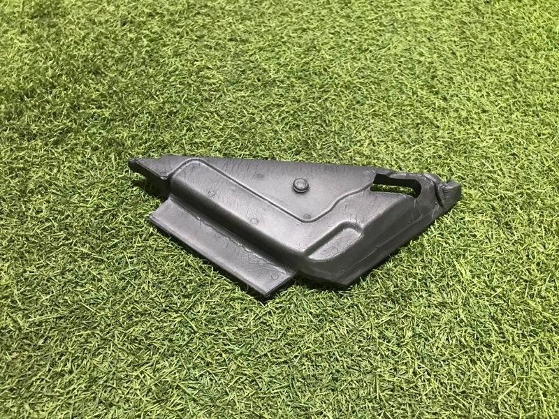 Уплотнитель двери