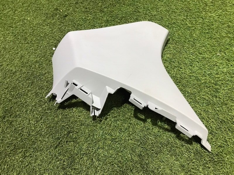 Накладка стойки