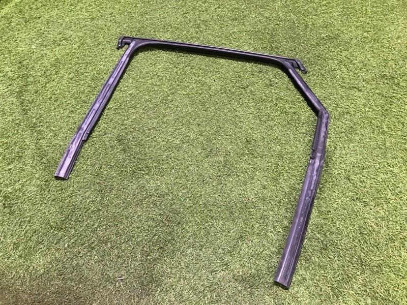 Уплотнитель двери