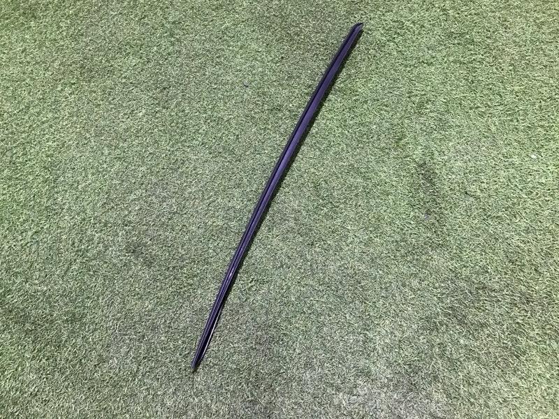 Молдинг лобового стекла