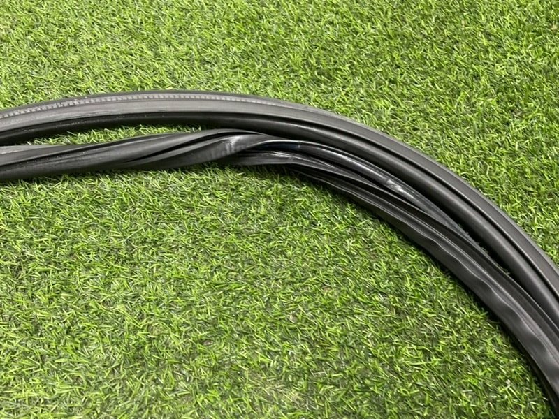 Уплотнитель двери