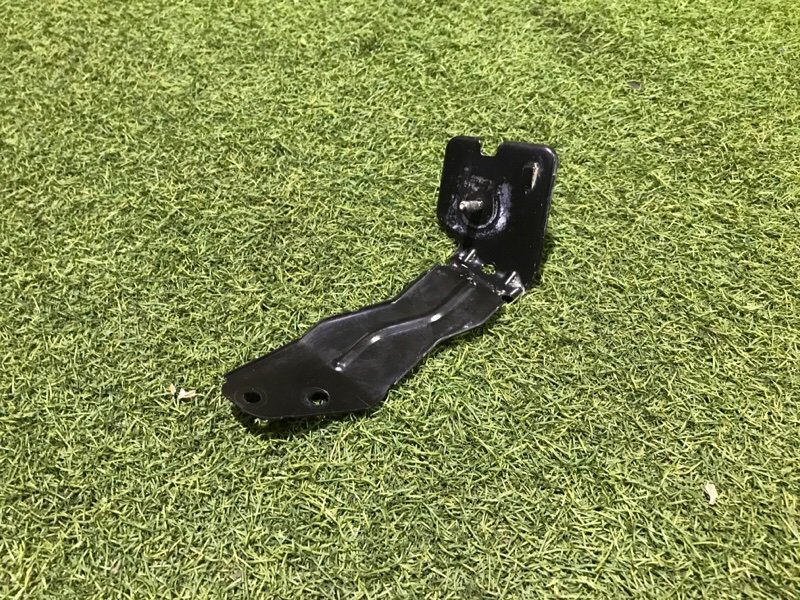 Кронштейн крепежный вспомогательный (разного назначения)