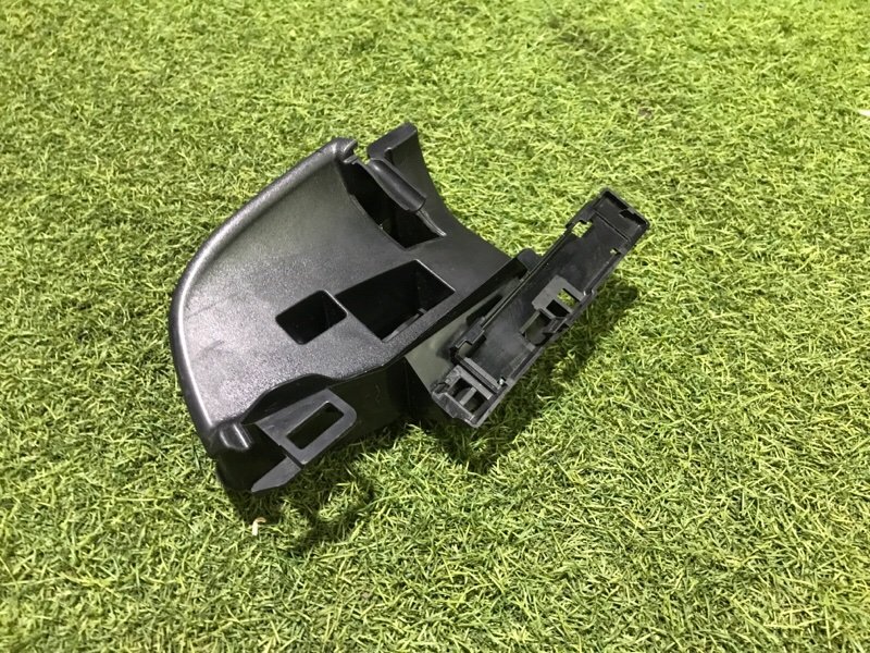 Направляющая ремня безопасности