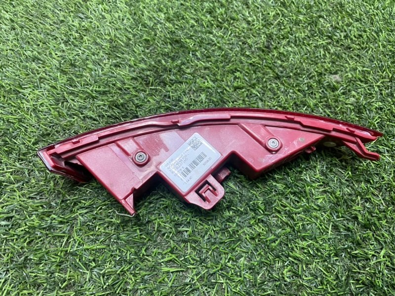 Отражатель в бампер задний правый