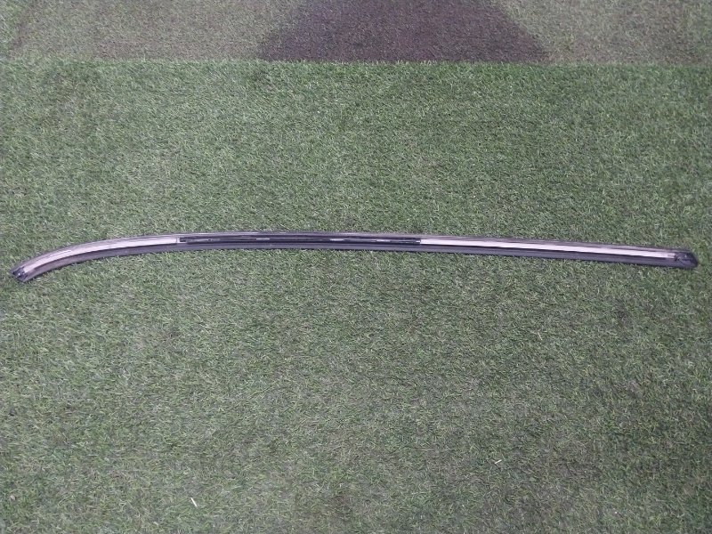 Молдинг заднего крыла правого