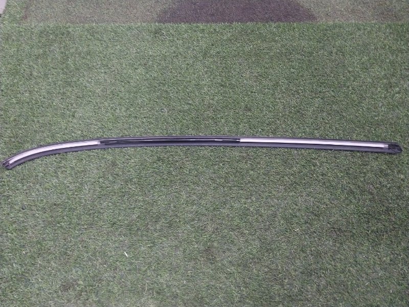 Молдинг заднего крыла правого