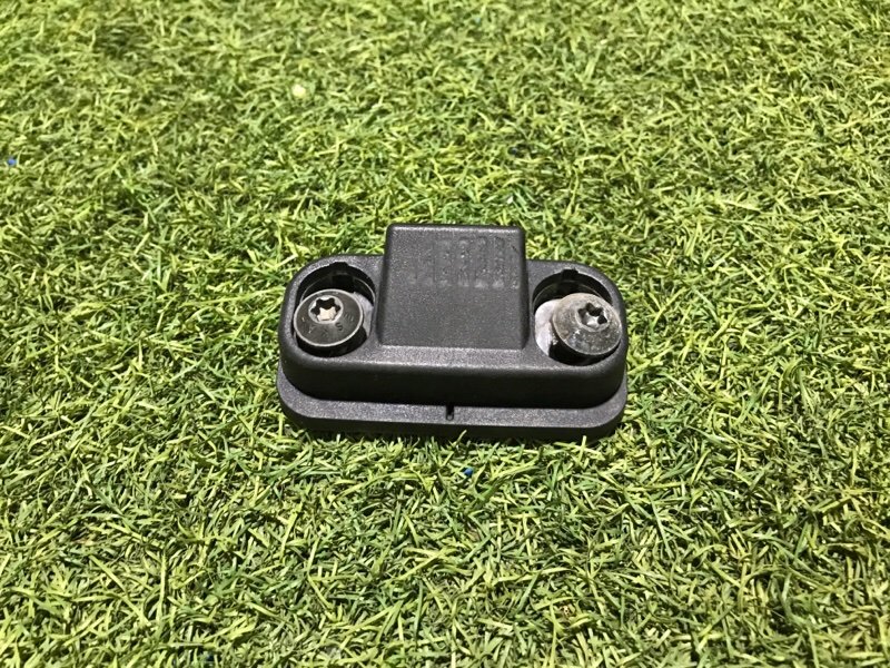 Отбойник двери