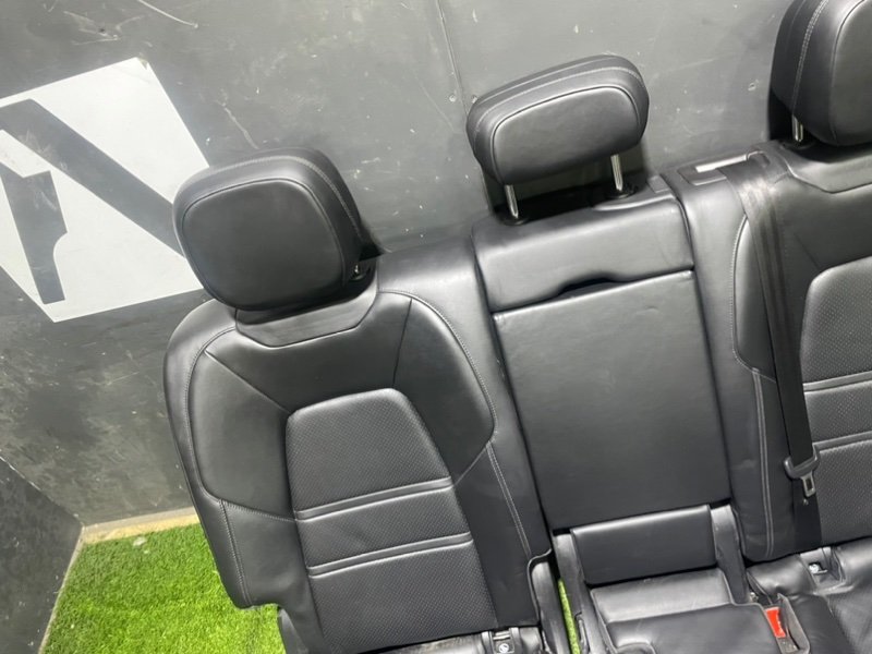 Сиденья комплект