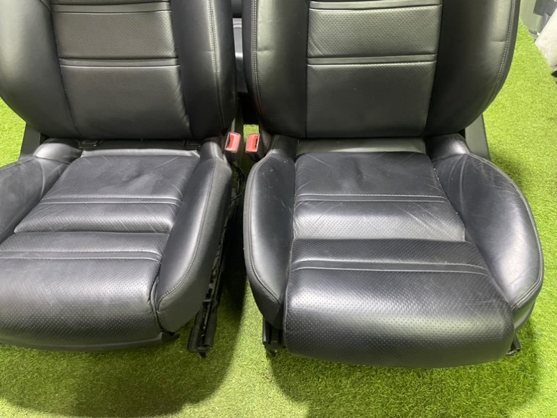 Сиденья комплект