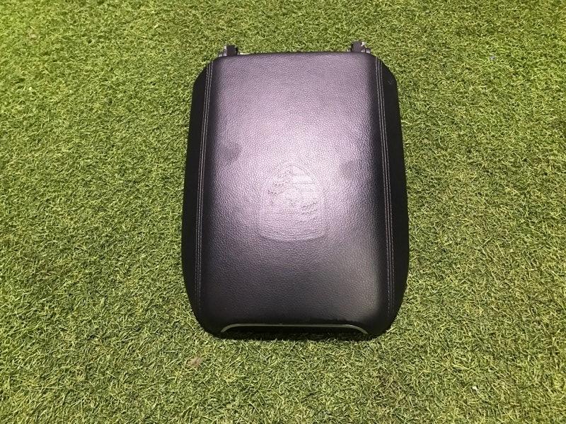 Подлокотник