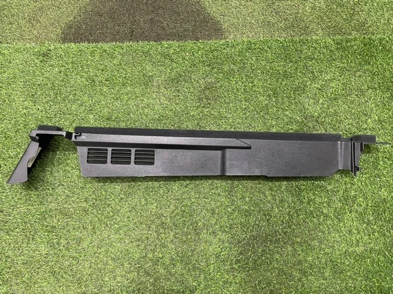 Обшивка багажника