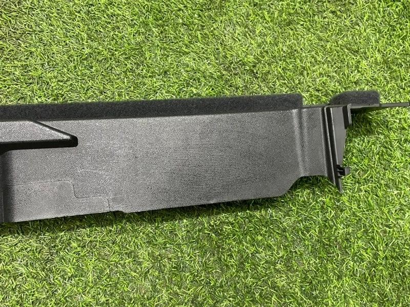 Обшивка багажника