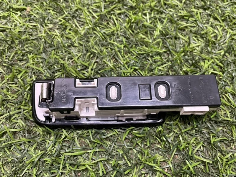 Плафон салонный