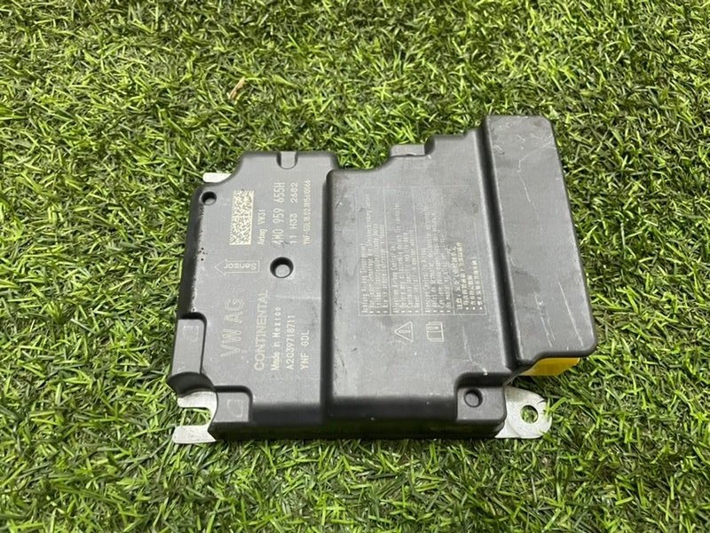 Блок управления подушек безопасности (AIR BAG)