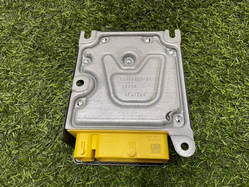 Блок управления подушек безопасности (AIR BAG)