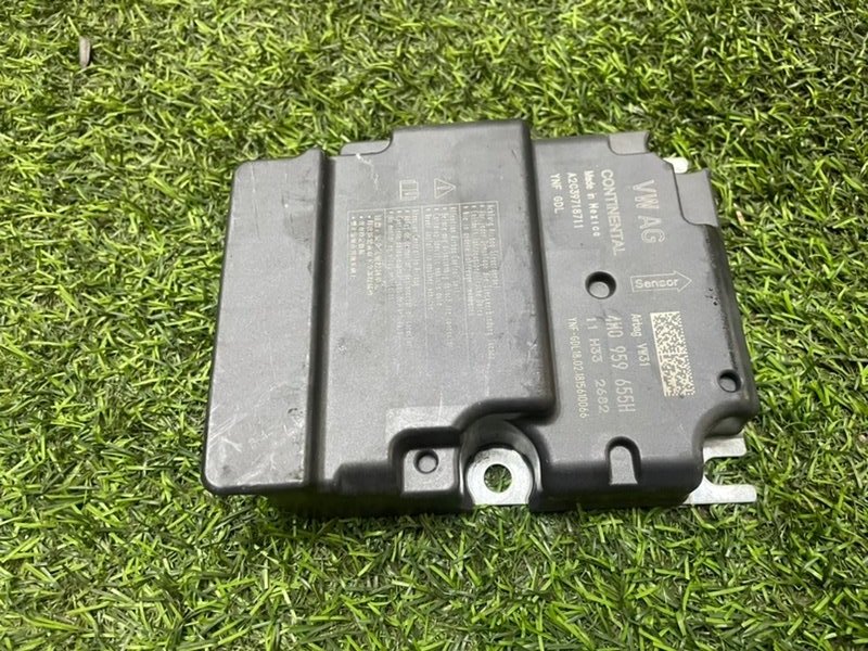 Блок управления подушек безопасности (AIR BAG)