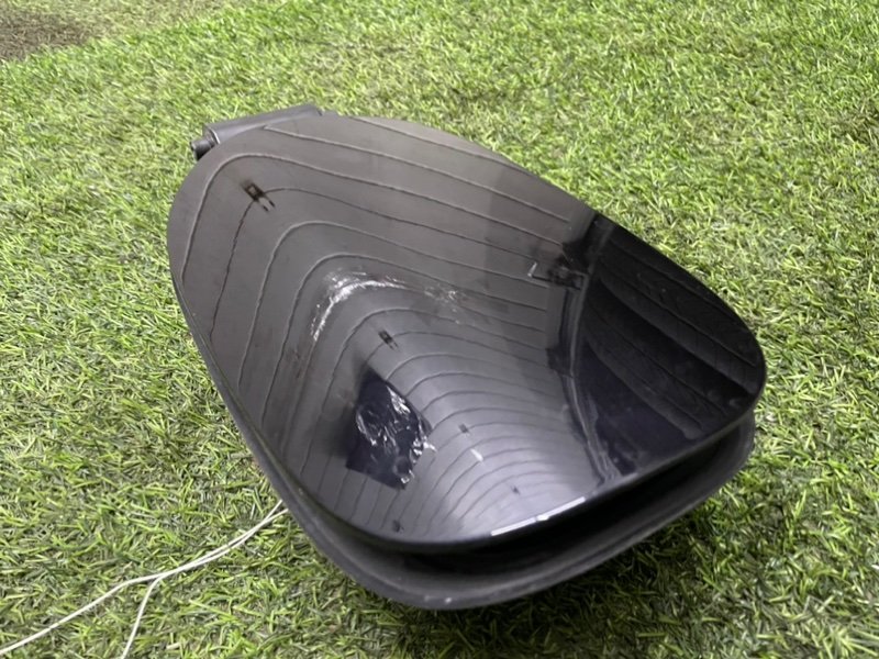 Лючок бензобака