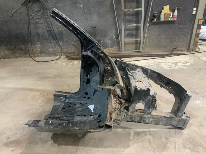 Лонжерон передний левый