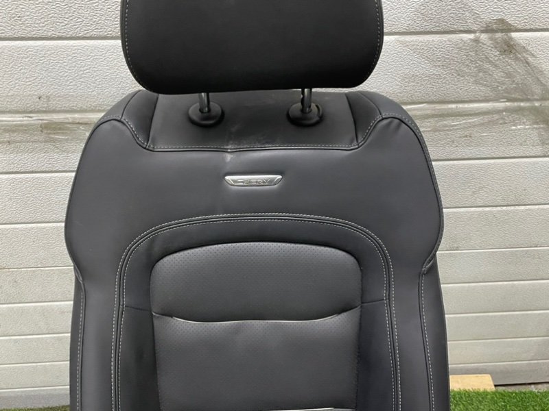 Сиденье салонное