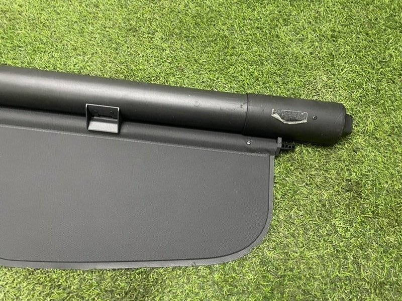 Шторка багажника