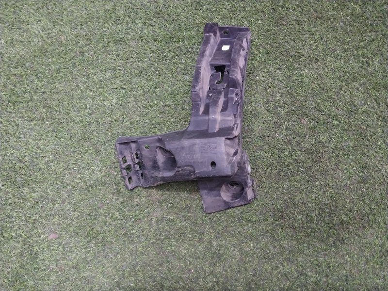 Кронштейн заднего бампера левый