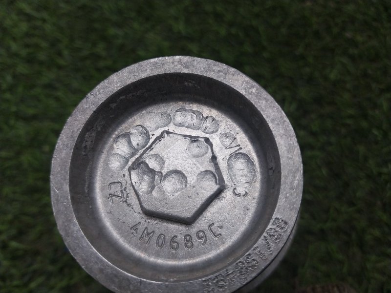 Опора шаровая нижняя