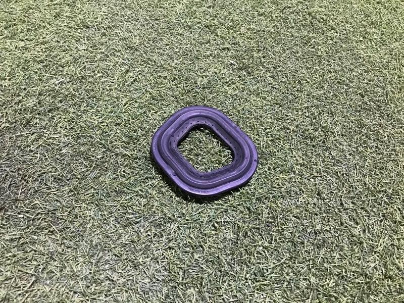 Уплотнит. кольцо радиатора отопителя