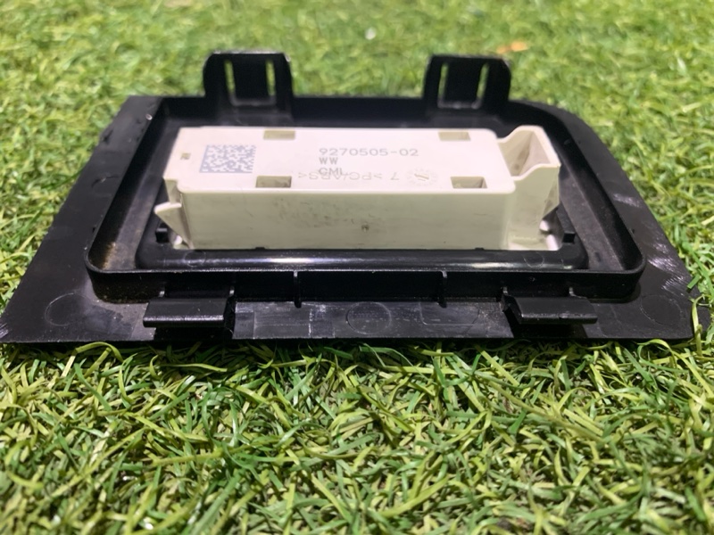 Плафон салонный