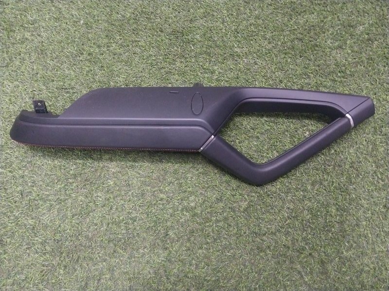 Подлокотник