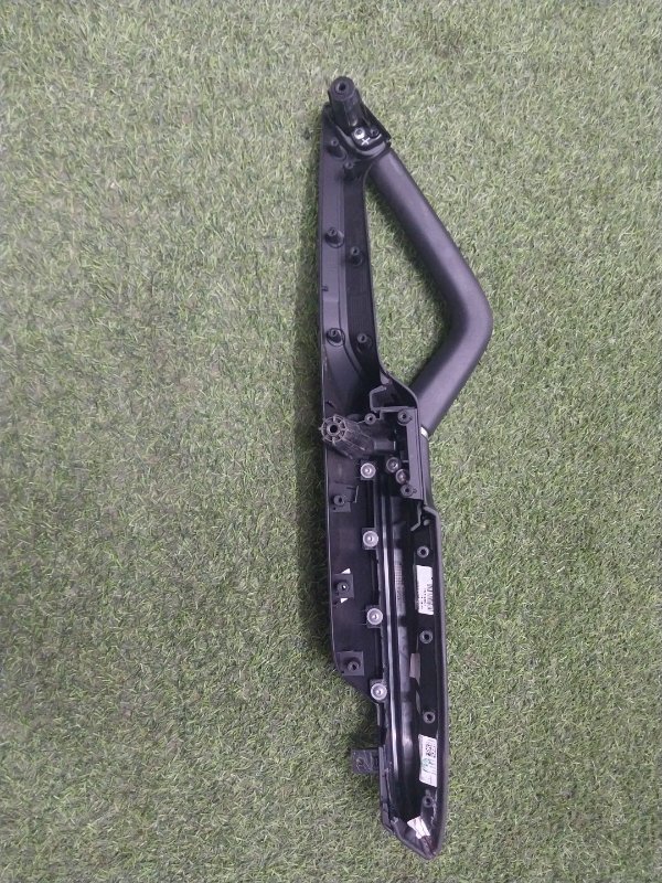 Подлокотник