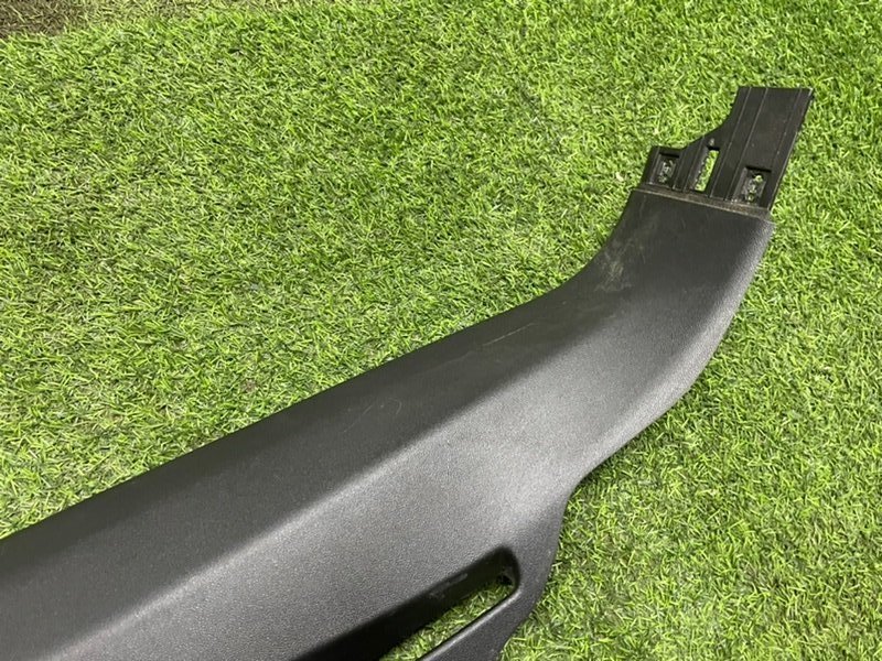 Обшивка багажника