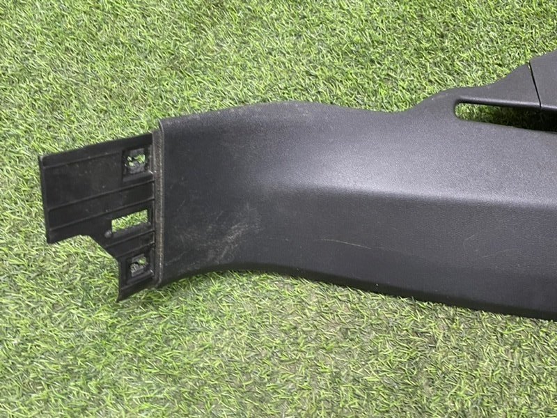 Обшивка багажника