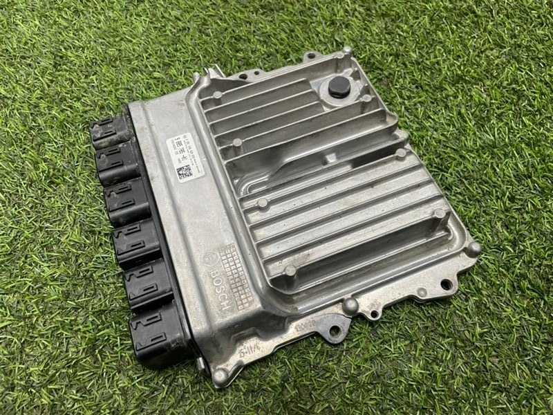 Блок управления двигателем