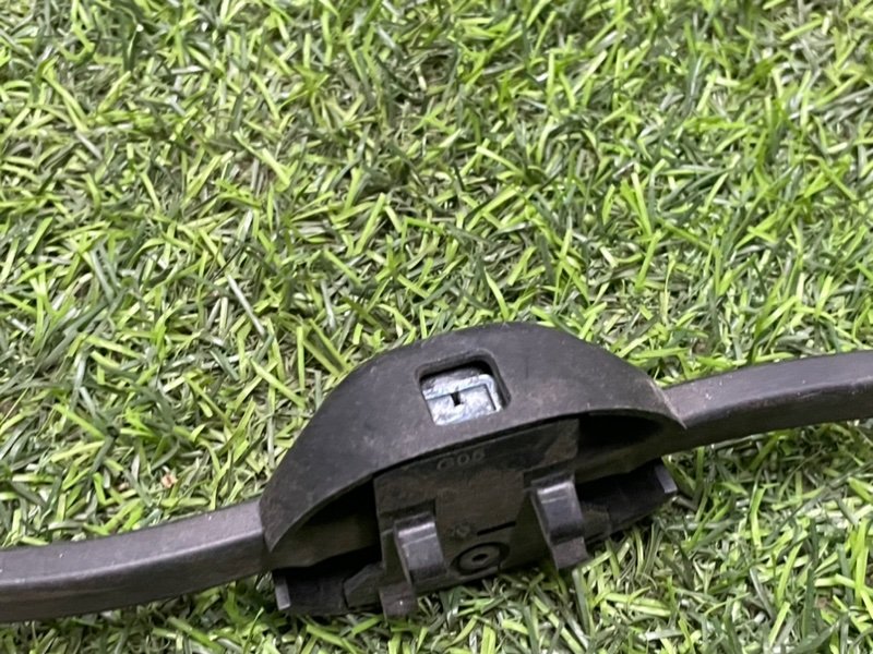 Форсунка омывателя лобового стекла