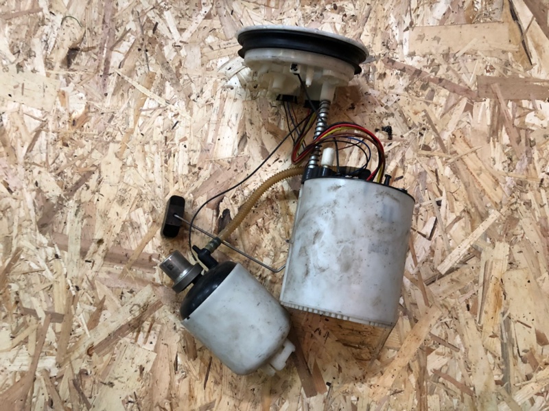 Насос топливный электрический