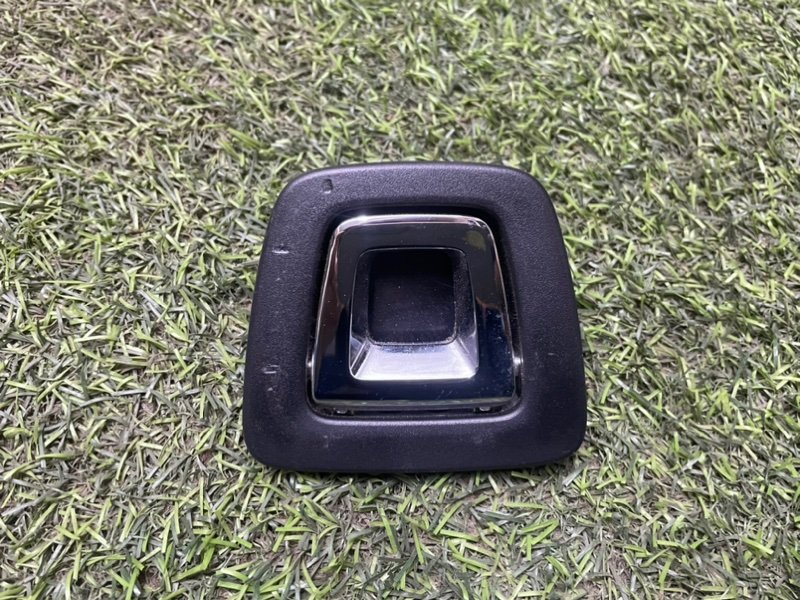 Кронштейн крепежный вспомогательный (разного назначения)