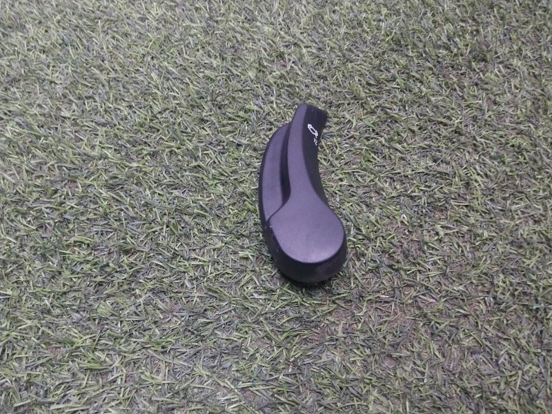 Ручка открывания капота