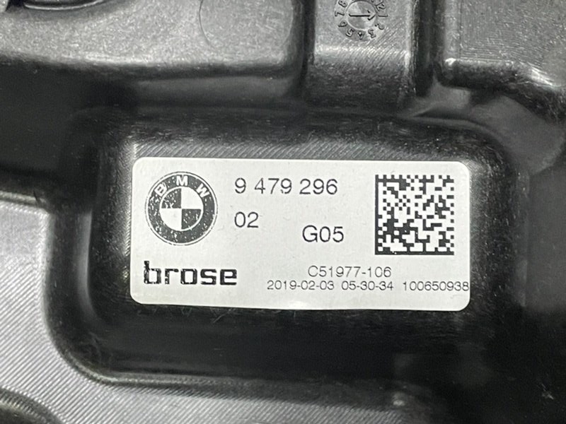 Стеклоподъемник электр. задний правый