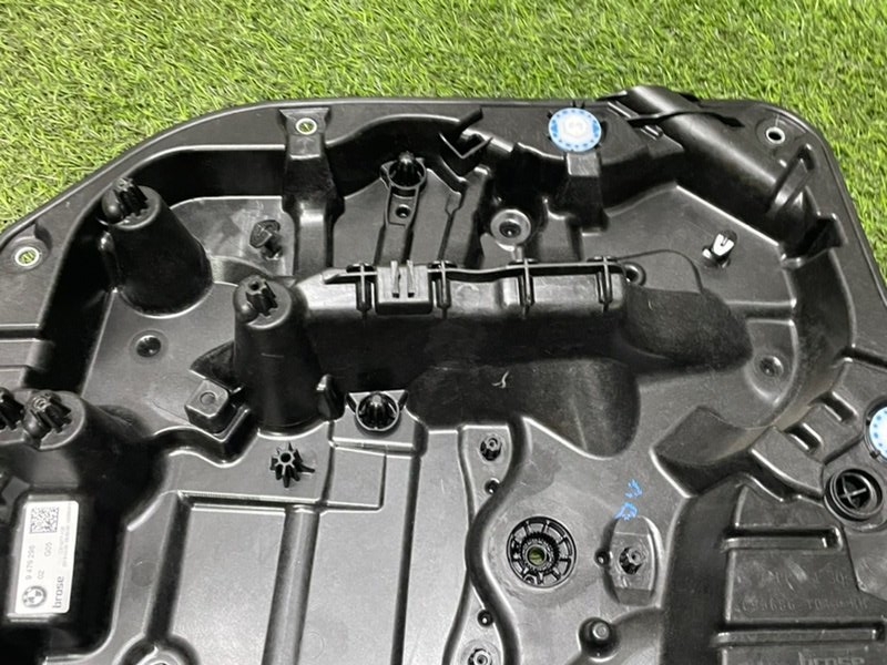 Стеклоподъемник электр. задний правый