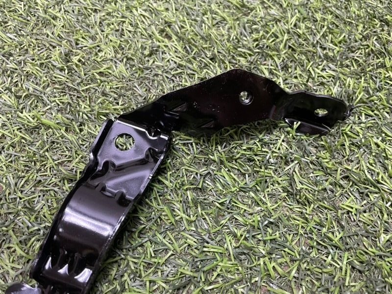 Кронштейн багажника