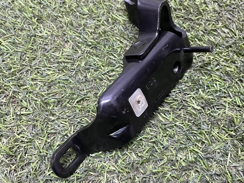 Механизм регулировки ремня безопасности