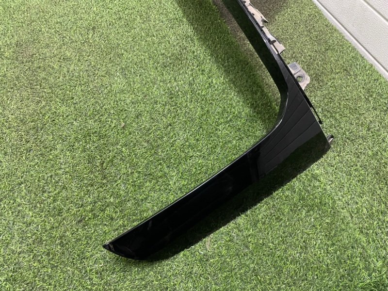 Спойлер переднего бампера